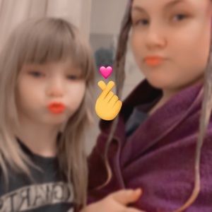 Meet your Posher, Vanna